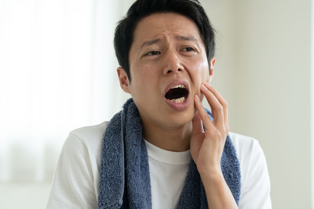 「歯がしみる」＝知覚過敏？それともむし歯？