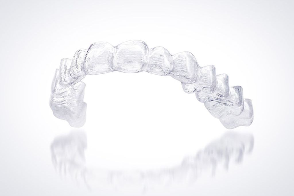 マウスピース型矯正装置